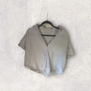 Free People cropped white cotton collared button up top ultra soft